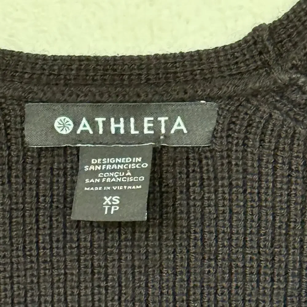 Athleta Black V Neck Ribbed long sleeves top size XS/P - Picture 2 of 8